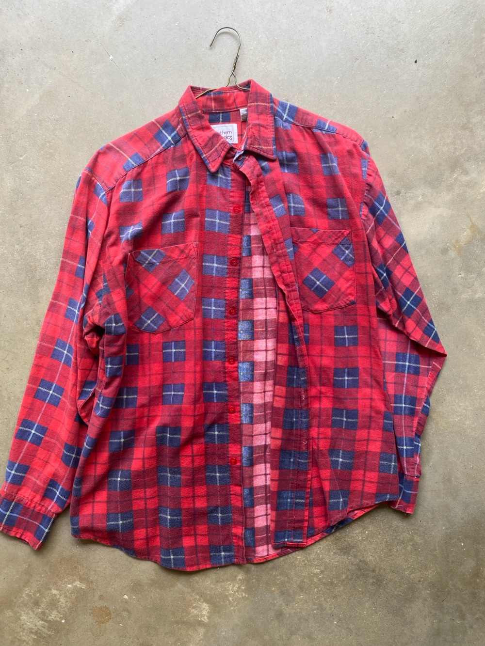 Red Plaid Casual Button-Down Shirt
